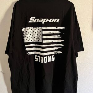 Snap on tool TShirt size Small patriotic flag on back